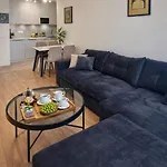Noks Panorama Sas Apartament *
